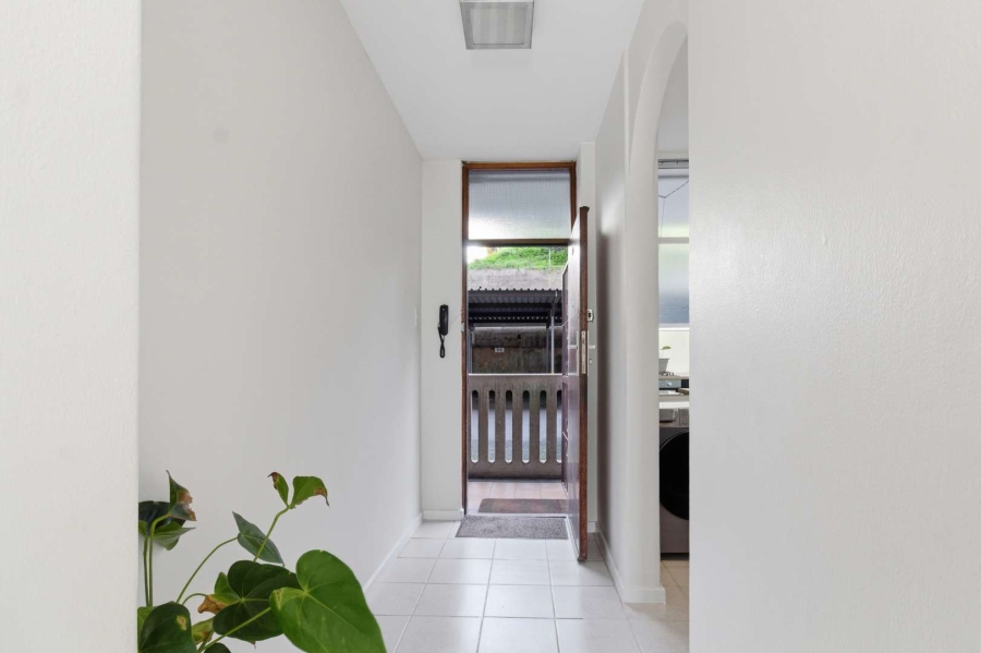 2 Bedroom Property for Sale in Green Point Western Cape